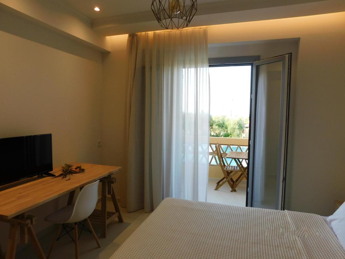 Orea Superior Rooms Kypseli Exterior photo
