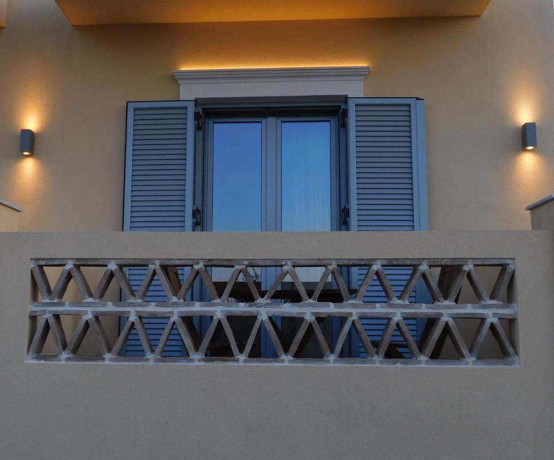 Orea Superior Rooms Kypseli Exterior photo