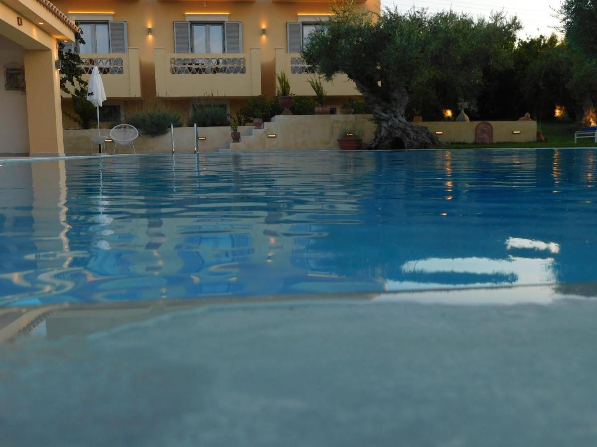 Orea Superior Rooms Kypseli Exterior photo
