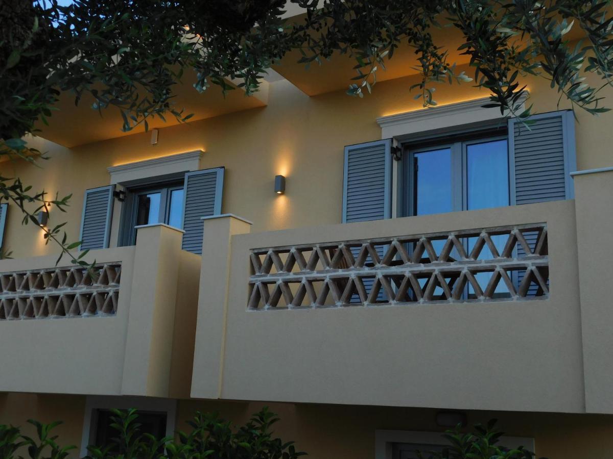 Orea Superior Rooms Kypseli Exterior photo