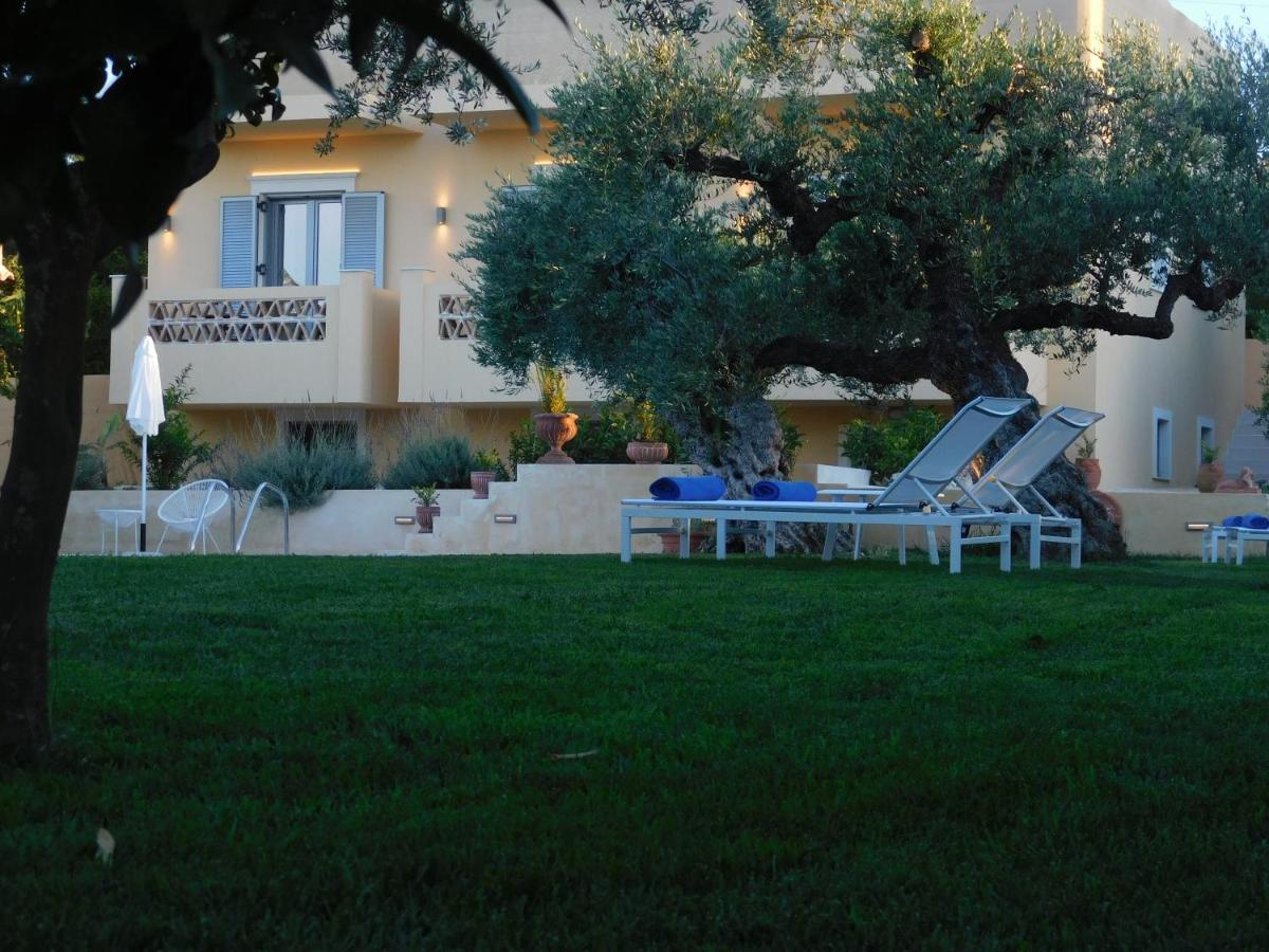 Orea Superior Rooms Kypseli Exterior photo